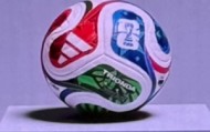 2026世界杯用球泄露：名称为“Trionda”，采用红色、绿色和蓝色