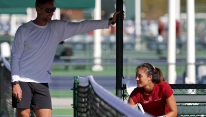 注册入口-张奔斗：郑钦文赞赏有加的新任体能教练，什么来头？