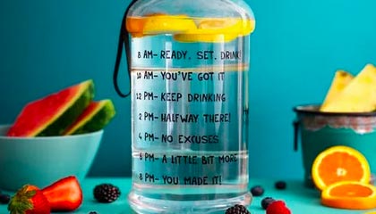 朱芳雨：越来越多中国球员冲击海外联赛，值得我们鼓掌点赞